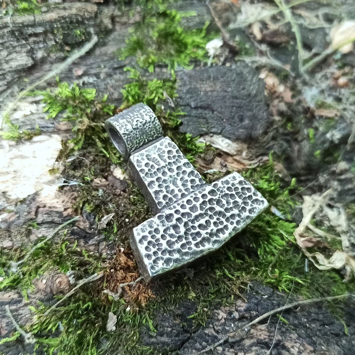 Mjolnir reenactment pendant