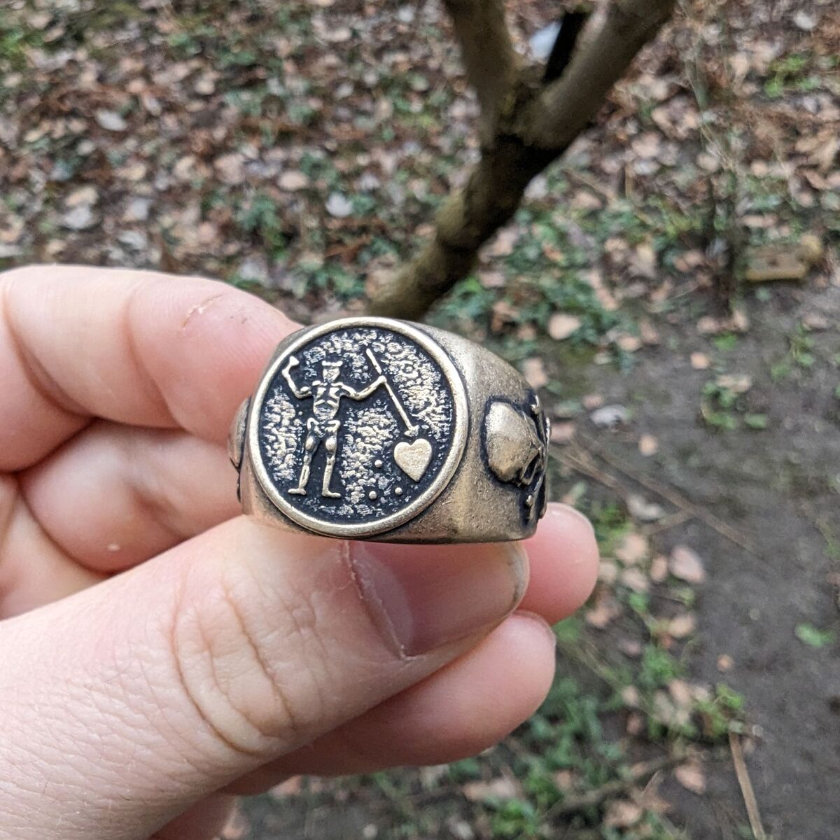 Blackbeard signet ring