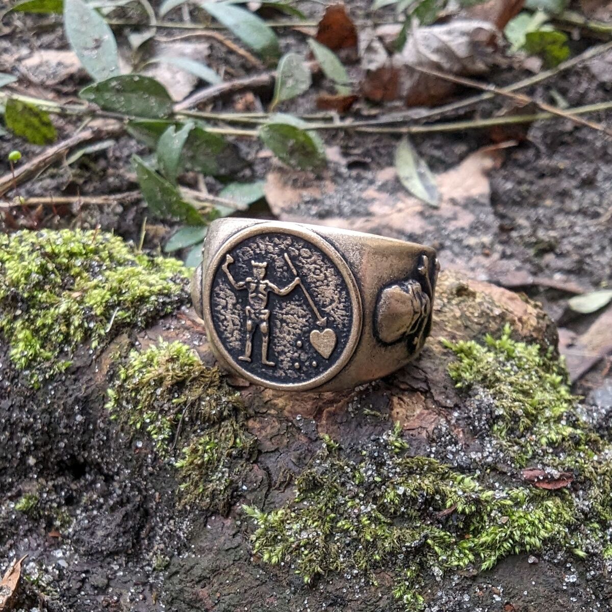 Blackbeard signet ring