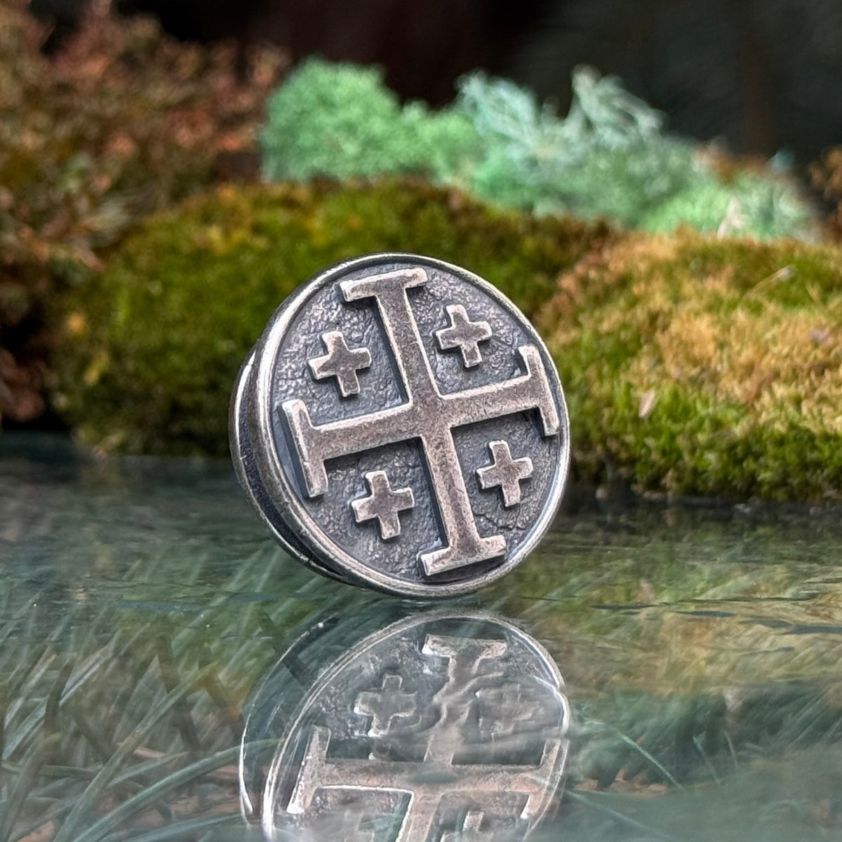Jerusalem Cross Paracord Bead