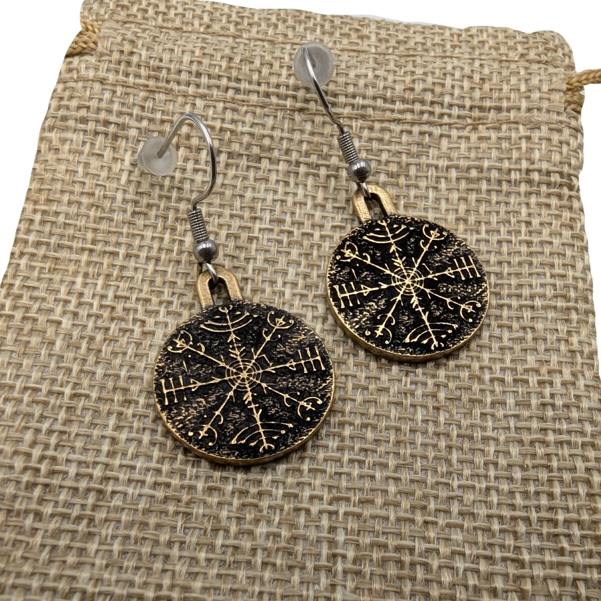 Veldismagn earrings