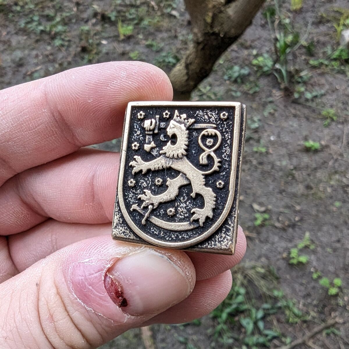 Finnish Coat of Arms Molle clip   