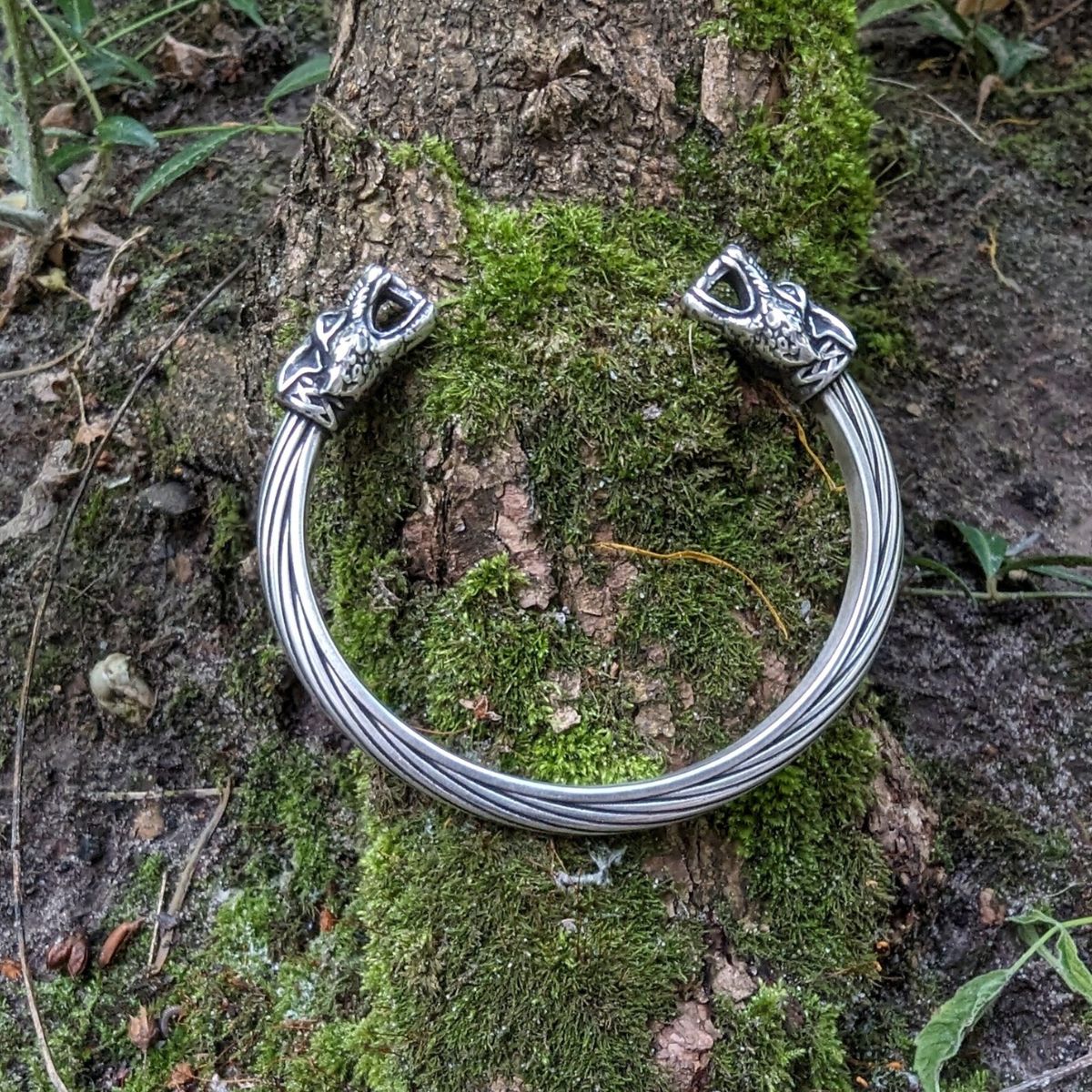 Wolf arm ring Viking bracelet