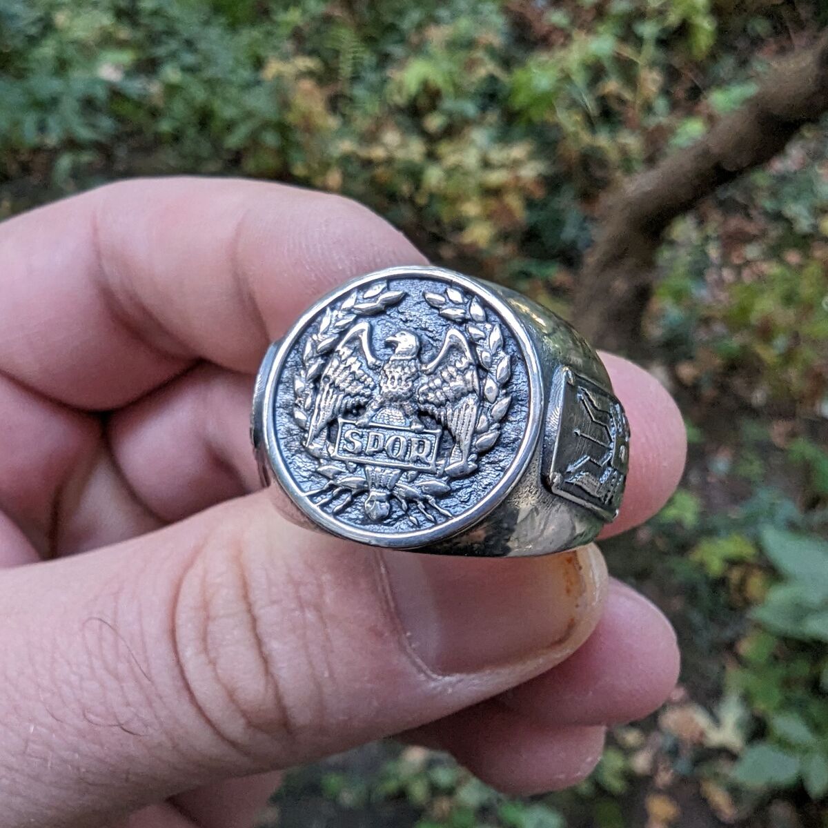 Roman eagle Aquila SPQR ring