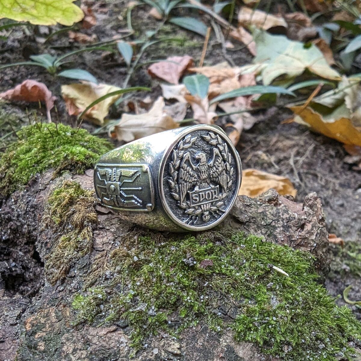 Roman eagle Aquila SPQR ring