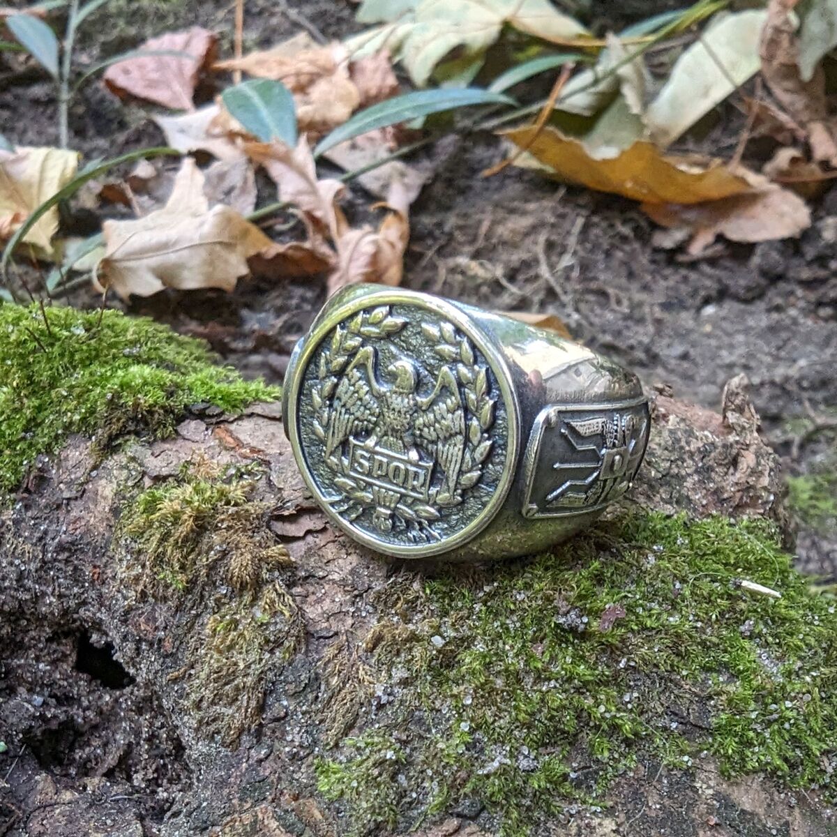 Roman eagle Aquila SPQR ring
