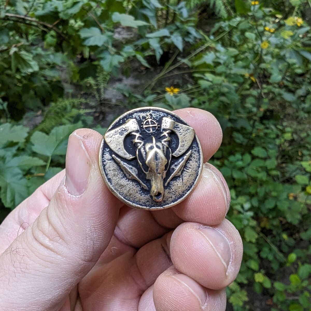 Wolf skull paracord bead