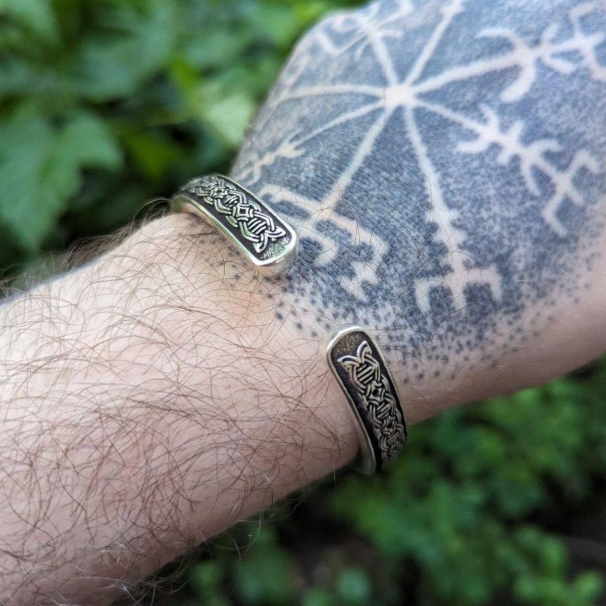 Borre ornament bracelet