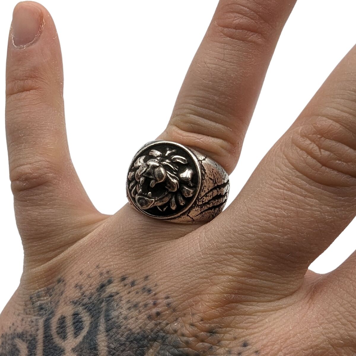 Lion signet ring