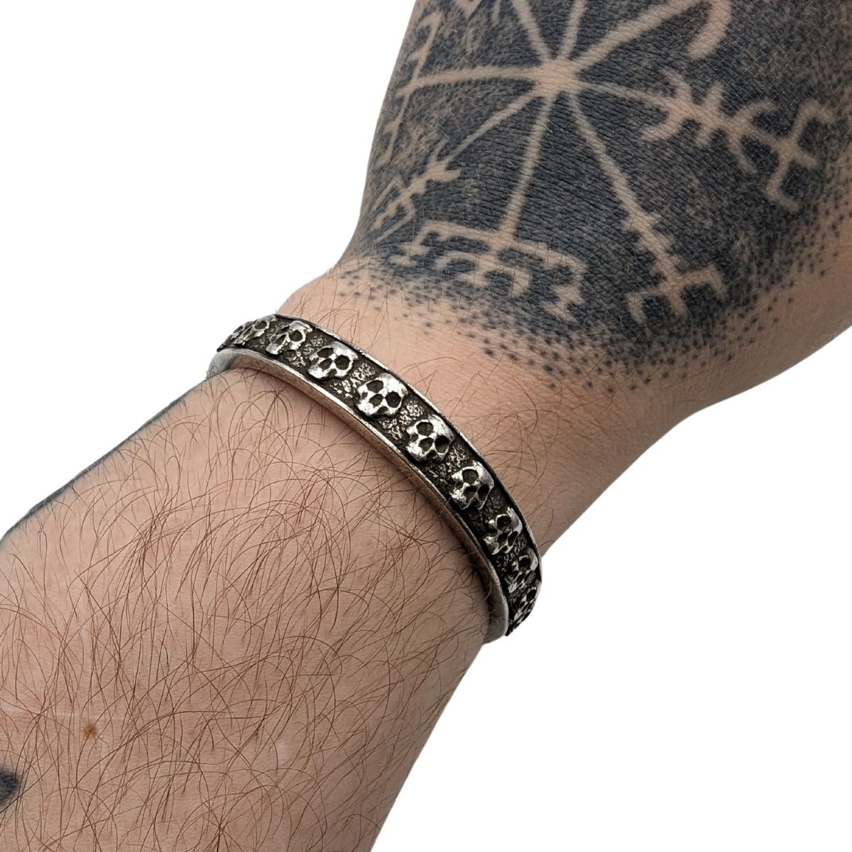 Heavy skull arm ring bracelet