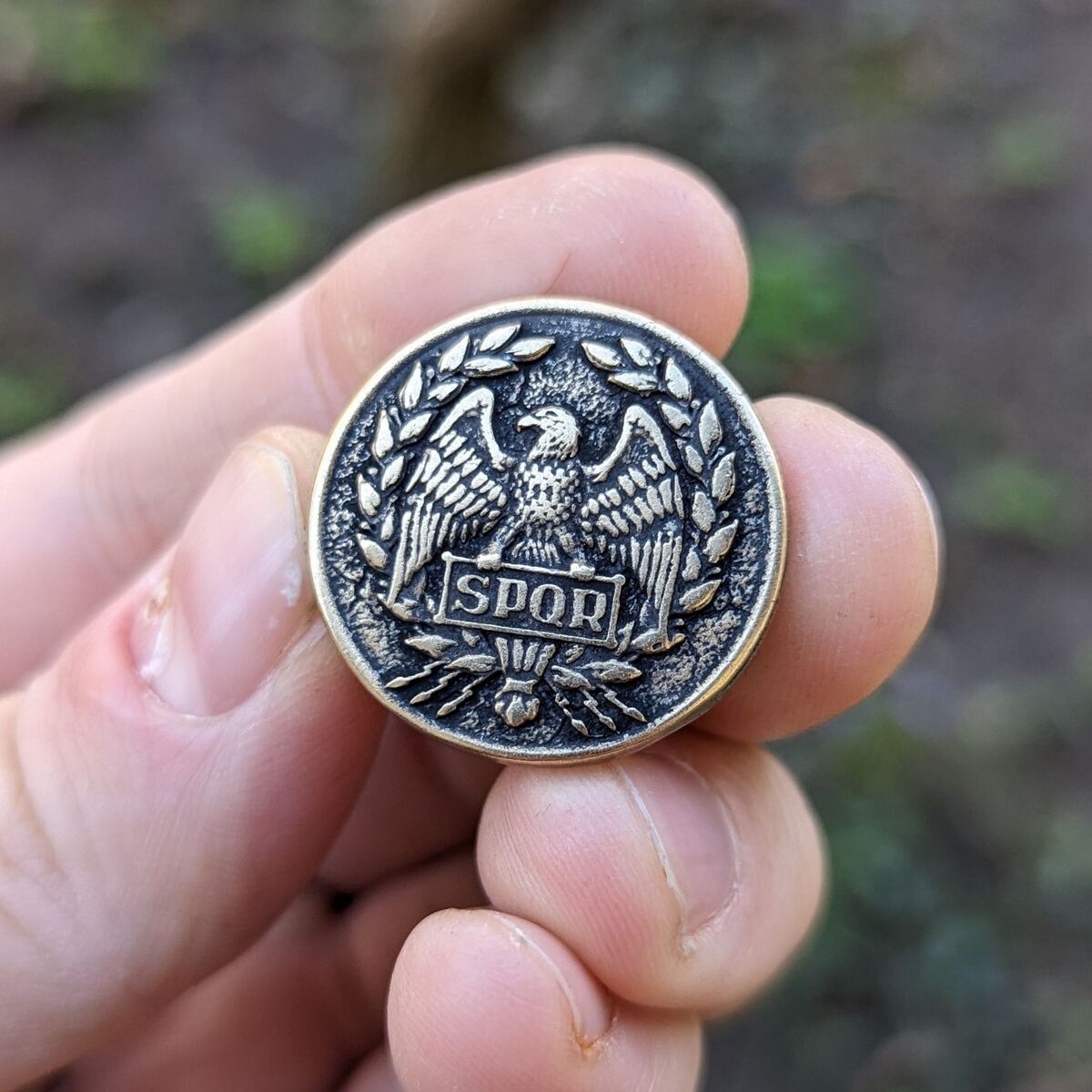 Aquila eagle paracord bead