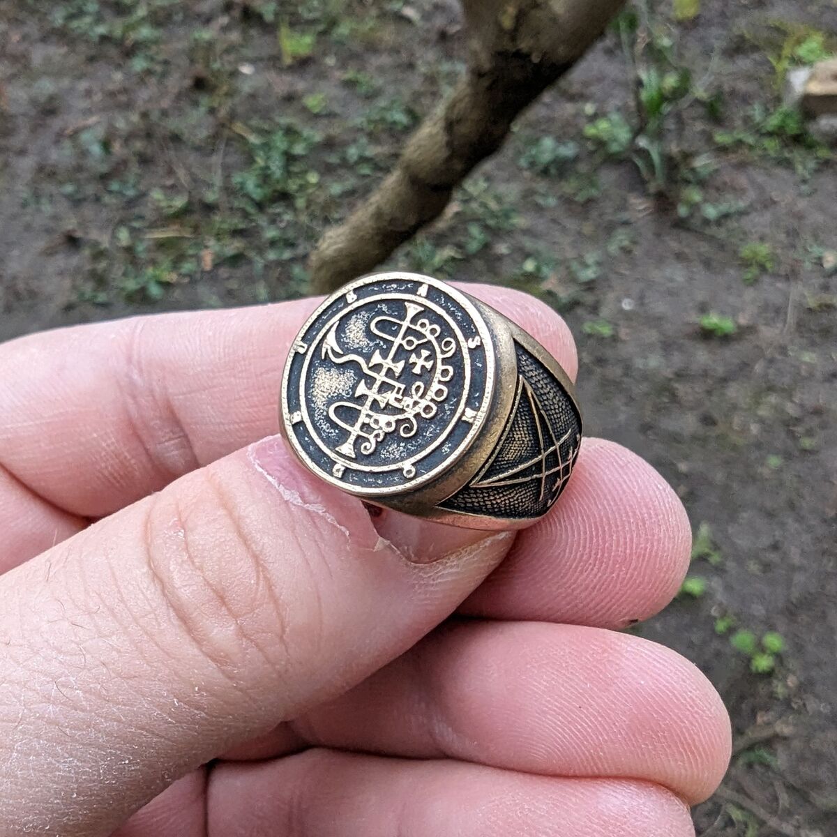 Asmodeus sigil ring
