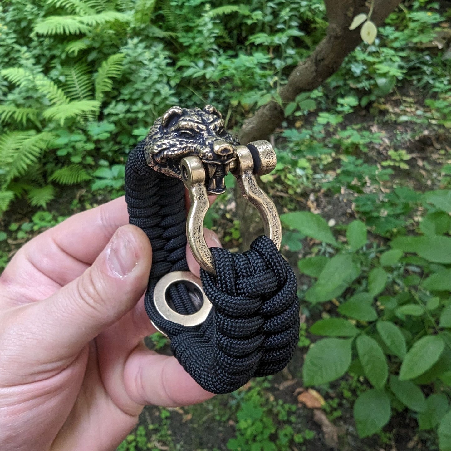 Bear Paracord with Bear Paw bead Bracelet