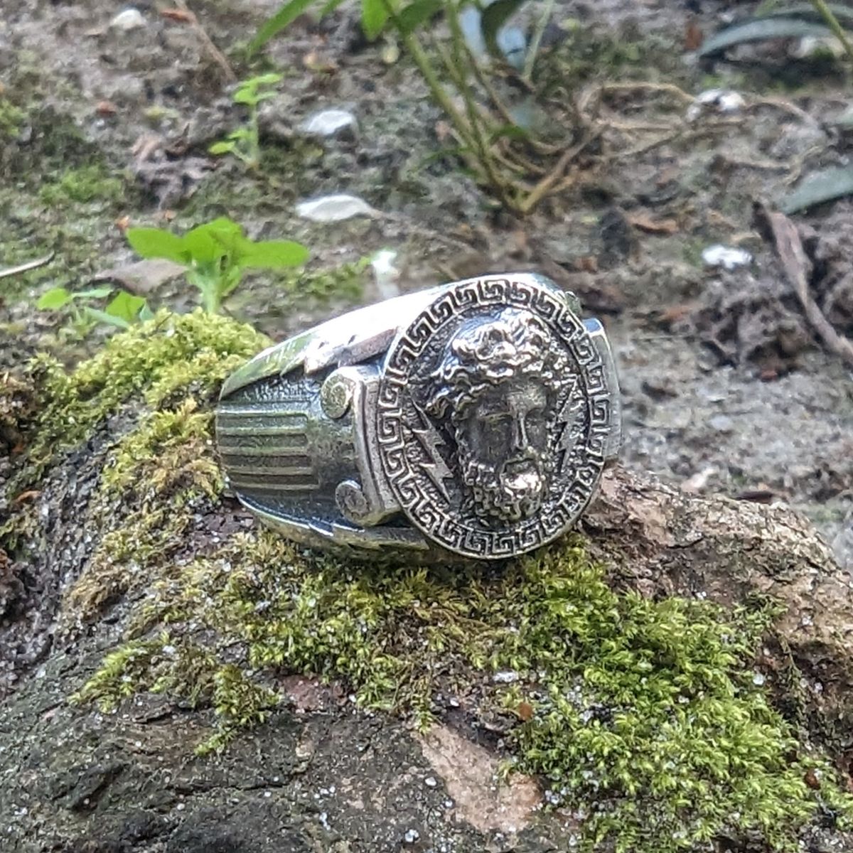 Zeus signet ring