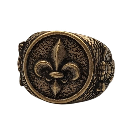 Fleur de Lys signet ring