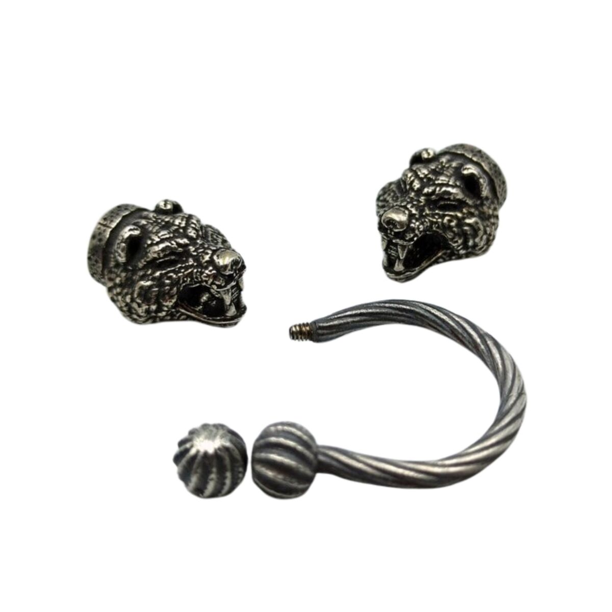Viking bear head necklace clasp