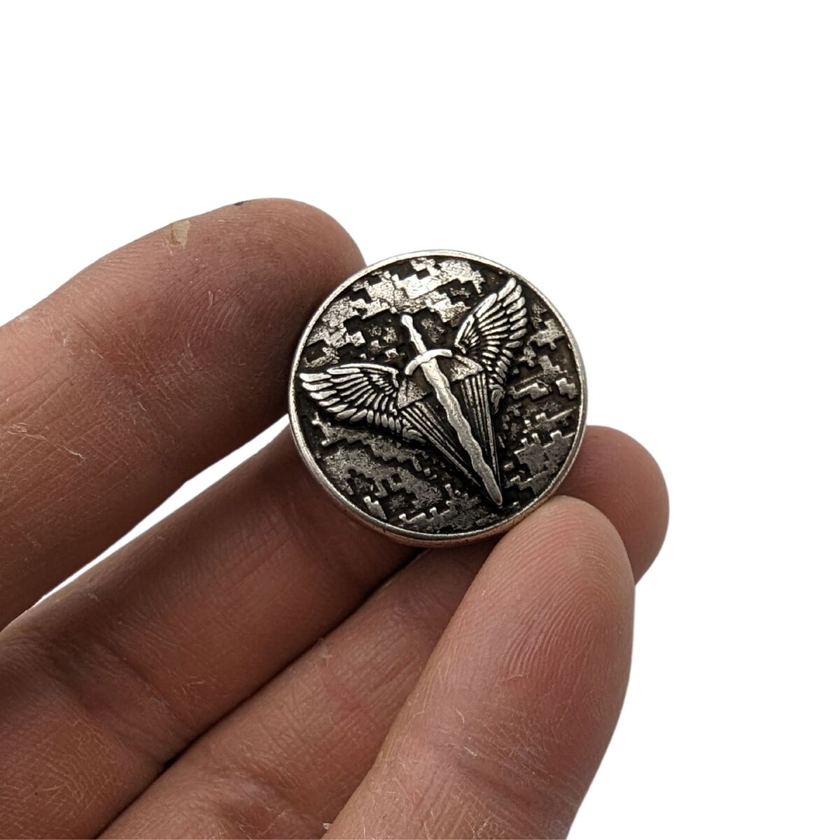 Ukrainian Air Forces paracord bead