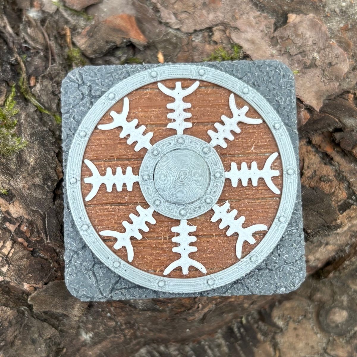 Helm of Awe on a Shield magnet