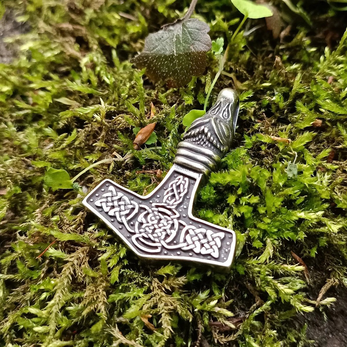 Mjolnir Dragon replica pendant