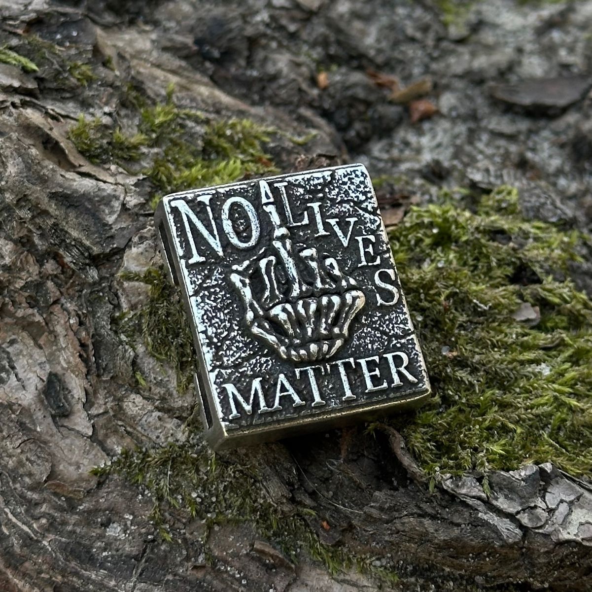 No Lives Matter Molle clip Silver plated