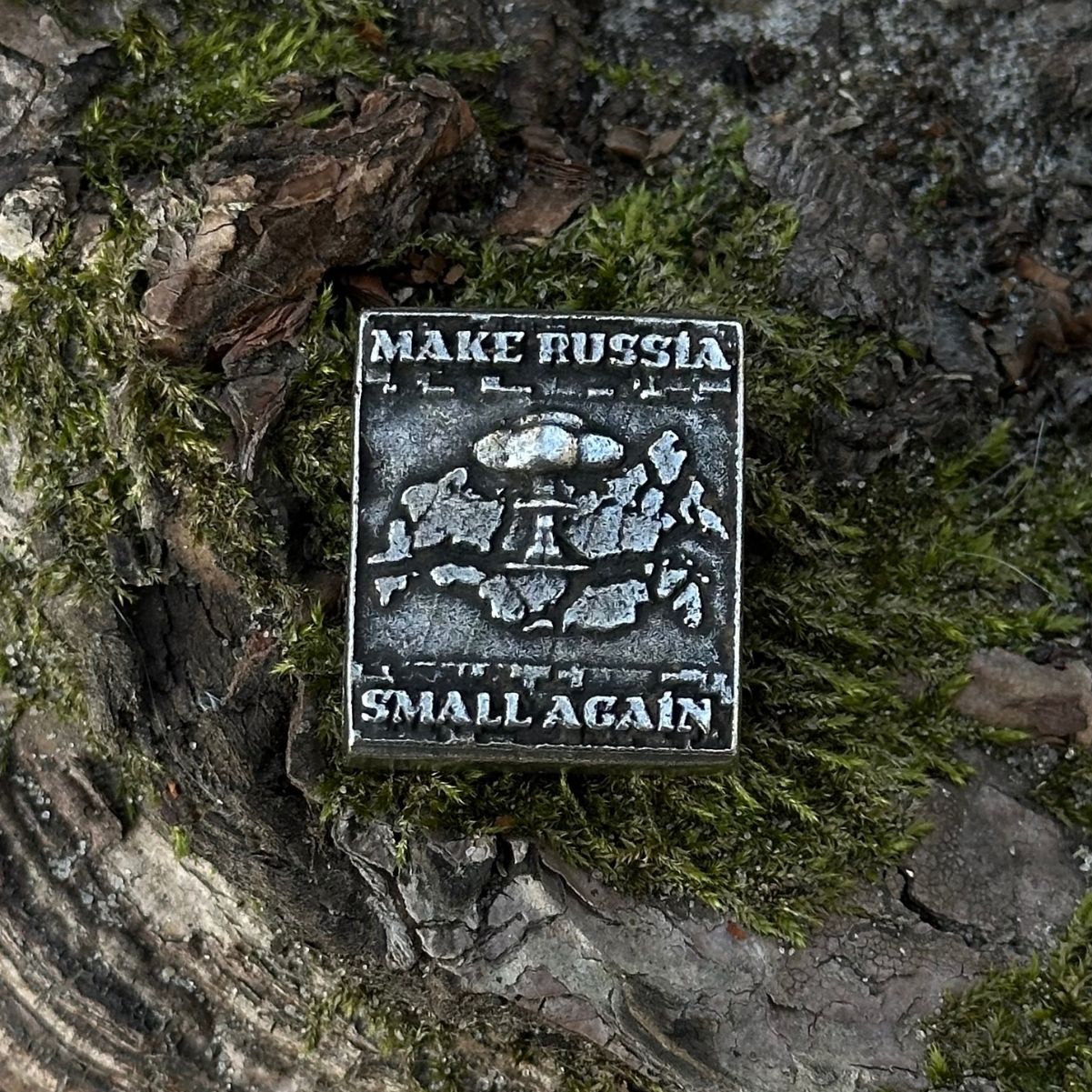 Make Russia Small Again Molle clip Silver plated