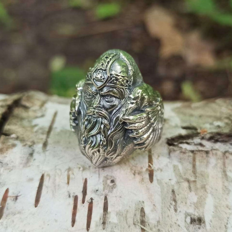 Odin with ravens signet ring