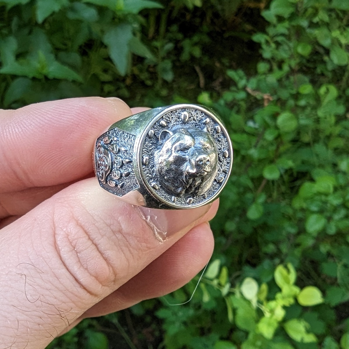 Viking bear ring