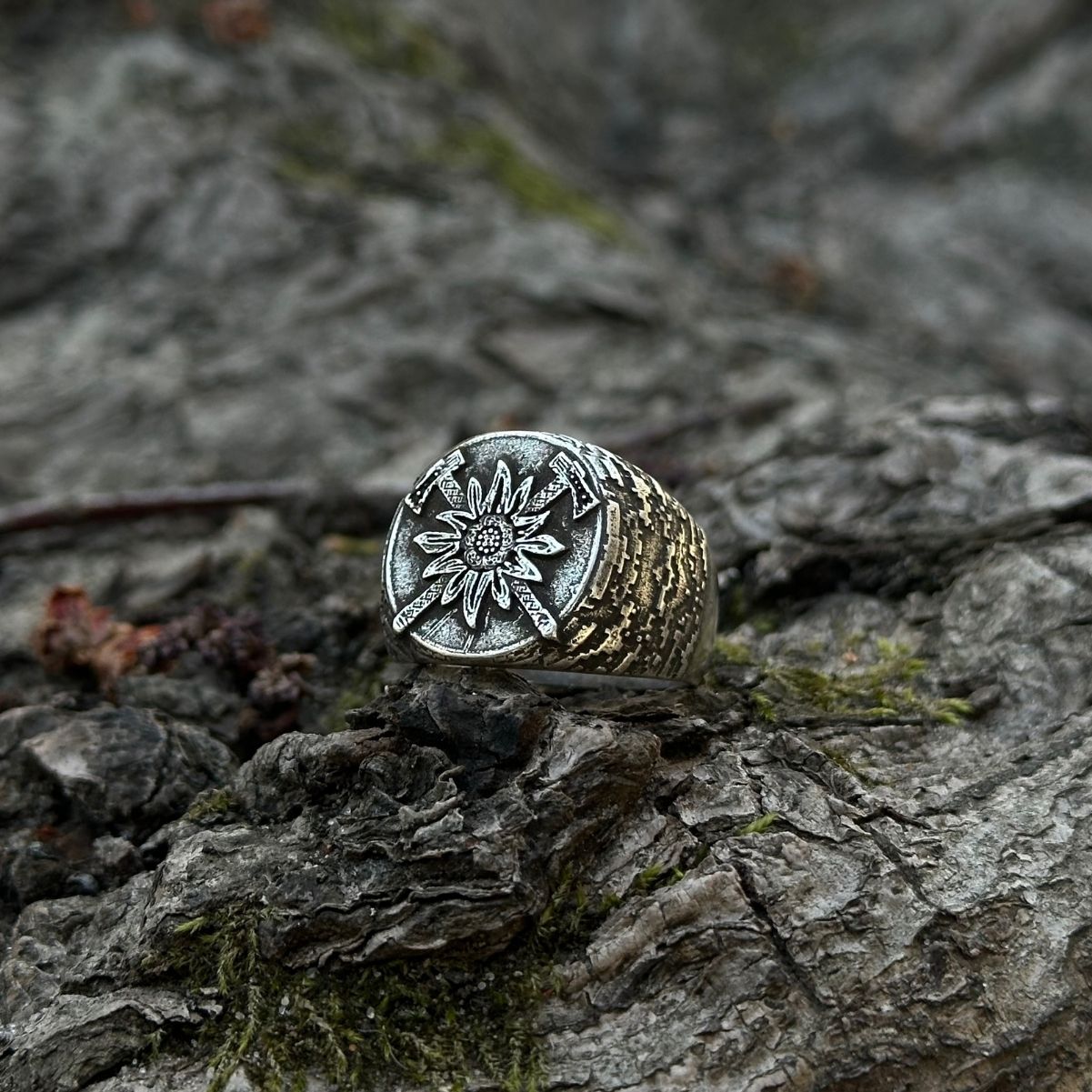 Ukrainian Mountain Infantry ring