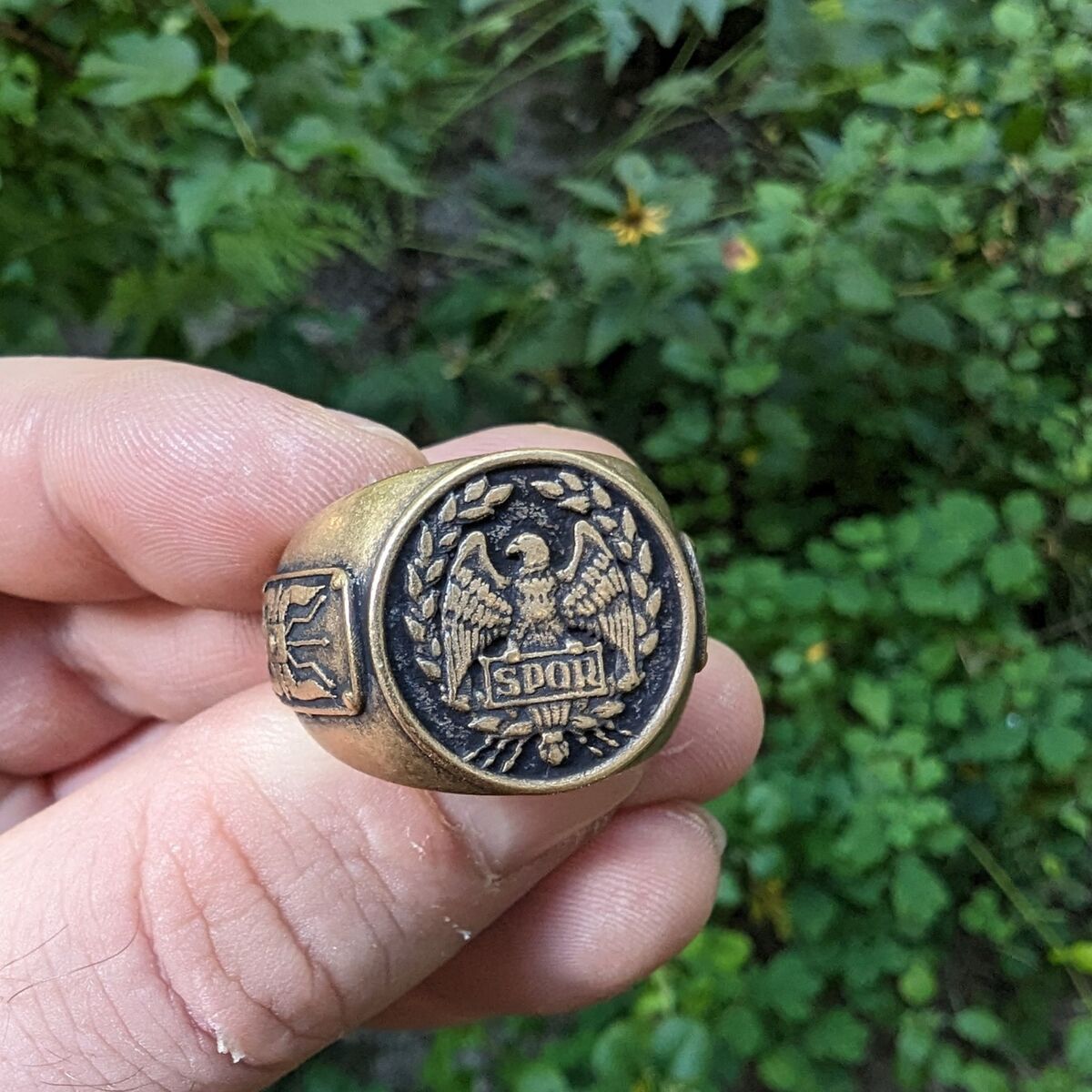Roman eagle Aquila SPQR ring