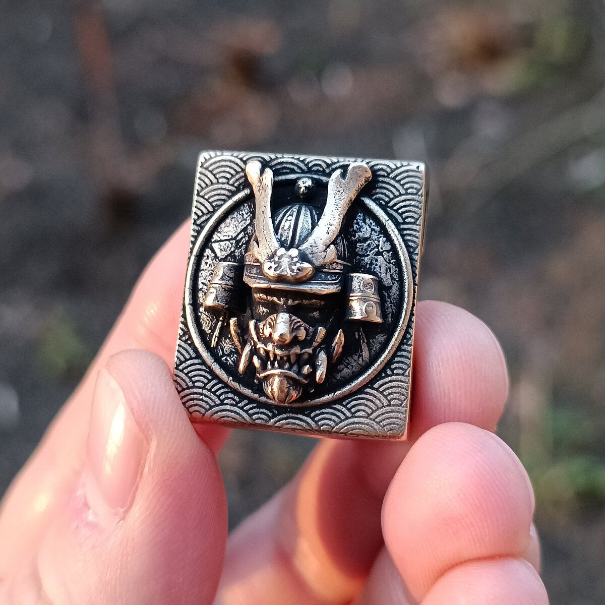 Samurai kabuto mask Molle clip