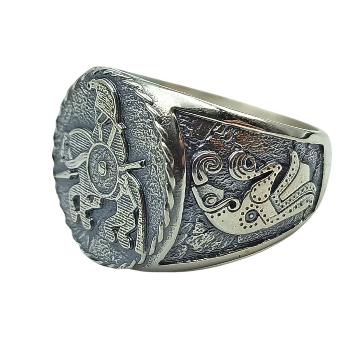 Horseman from Vendel plates signet ring