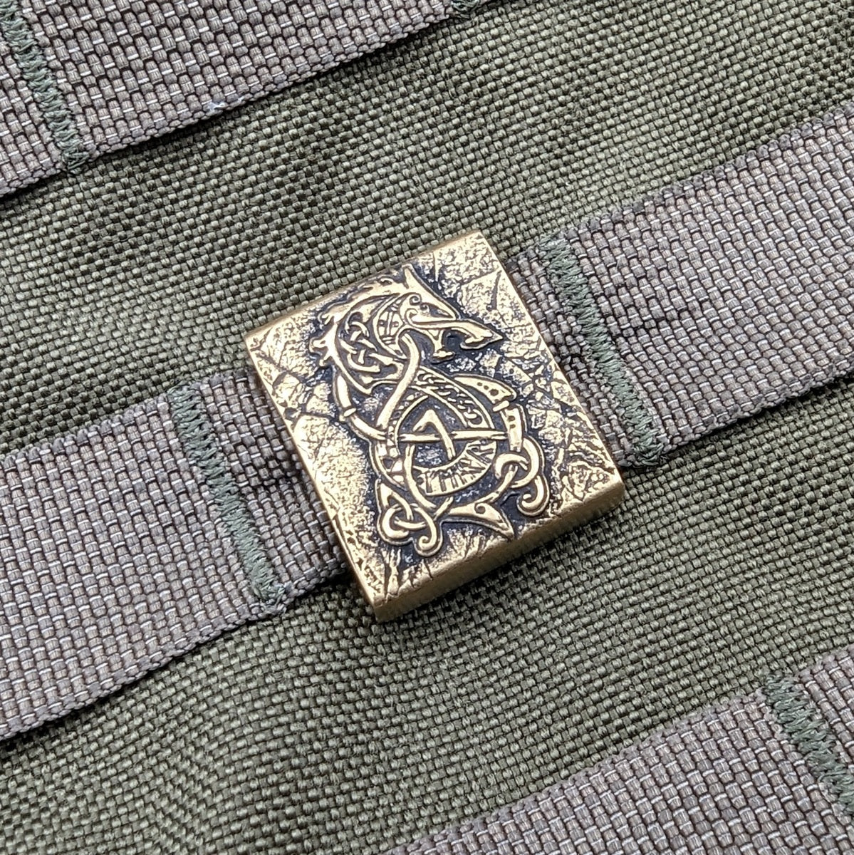 Fenrir wolf molle clip