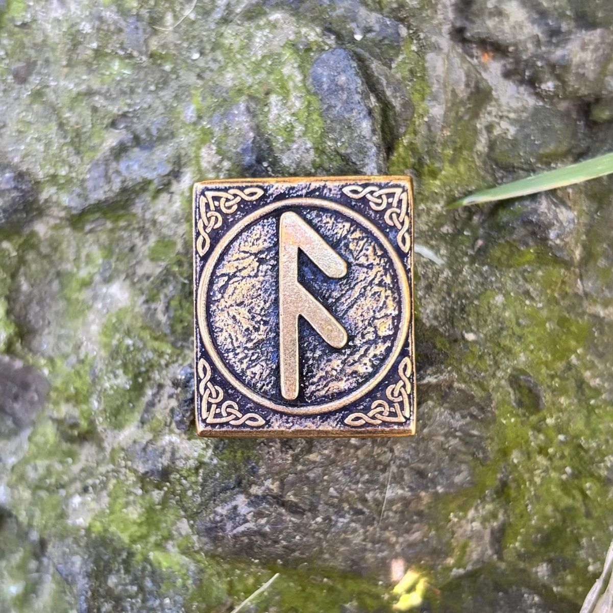 Ansuz rune molle clip