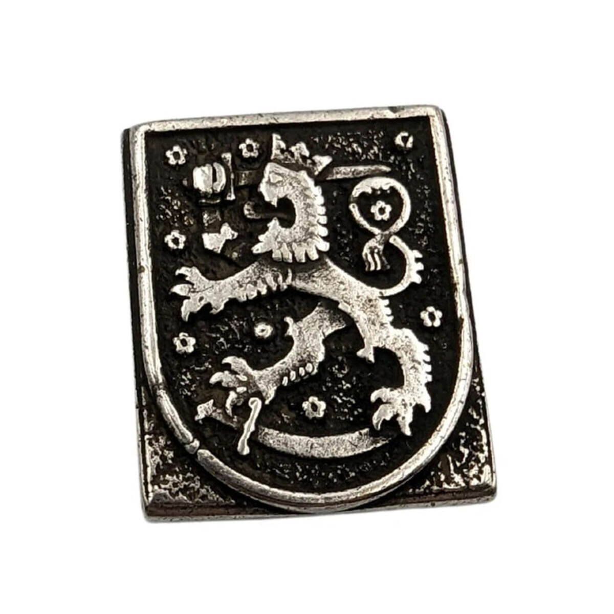 Finnish Coat of Arms Molle clip Silver plating