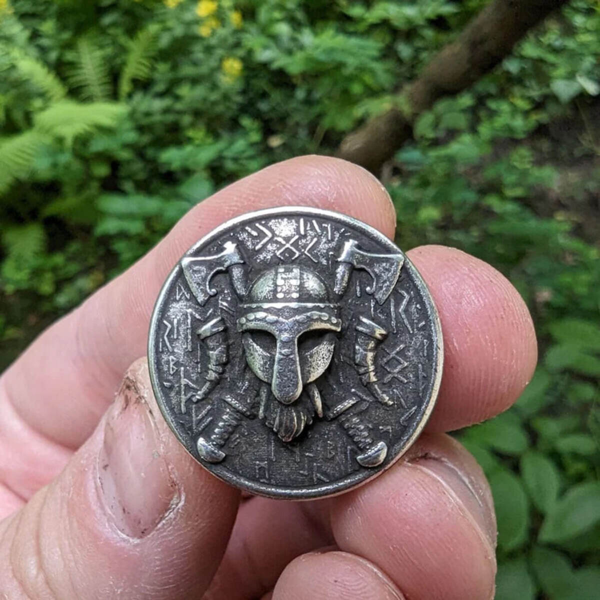 Til Valhalla paracord bead