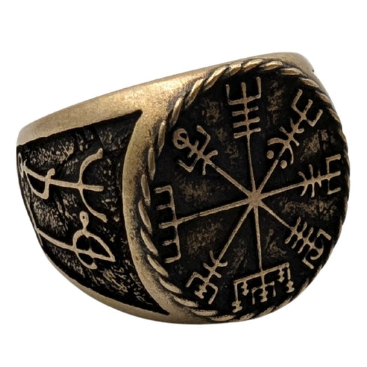 Draumstafir Ring with Vegvisir