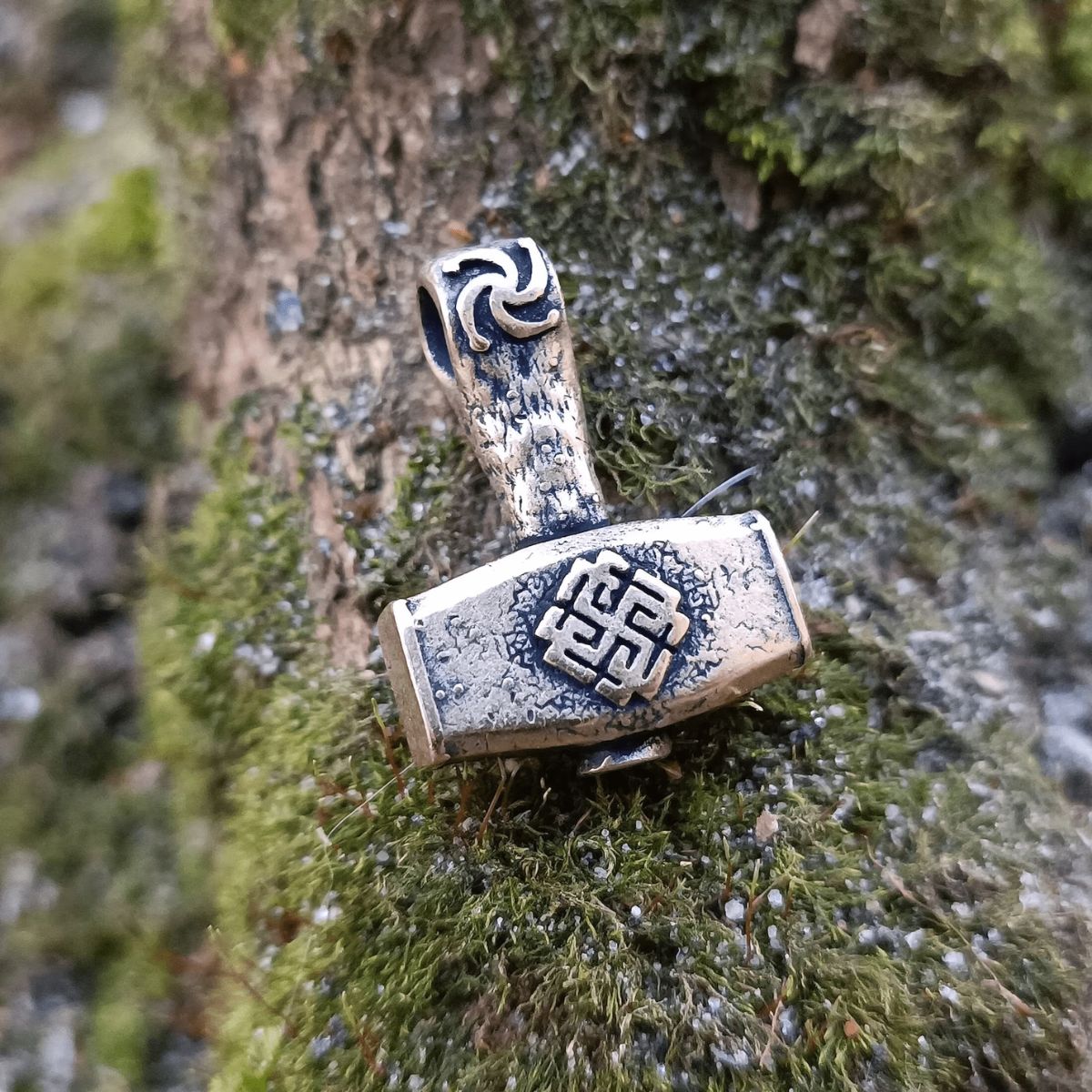 Svarozhich hammer pendant