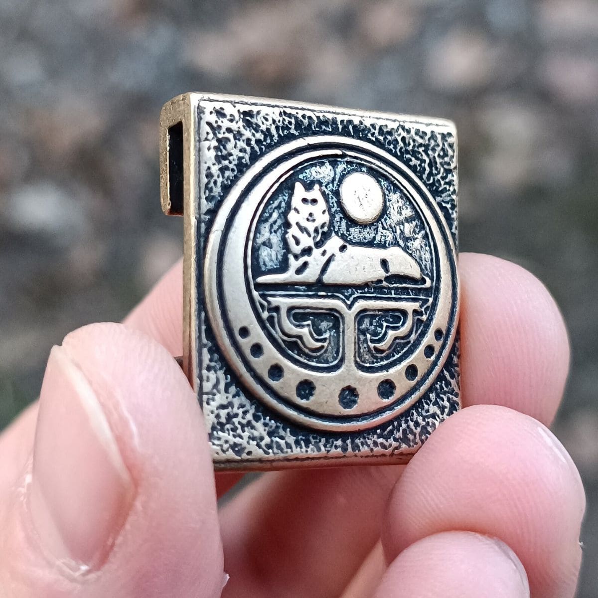 Ichkeria flag molle clip