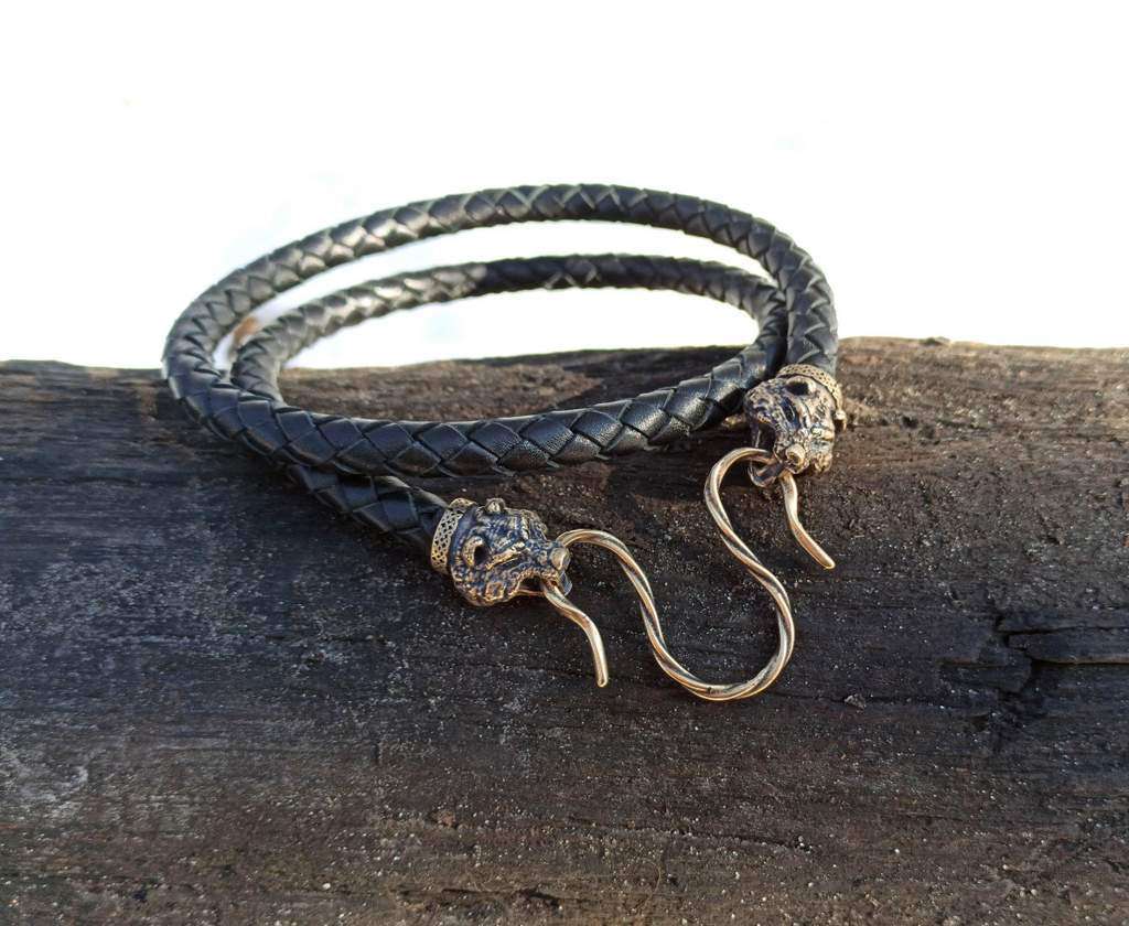 Bear leather necklace