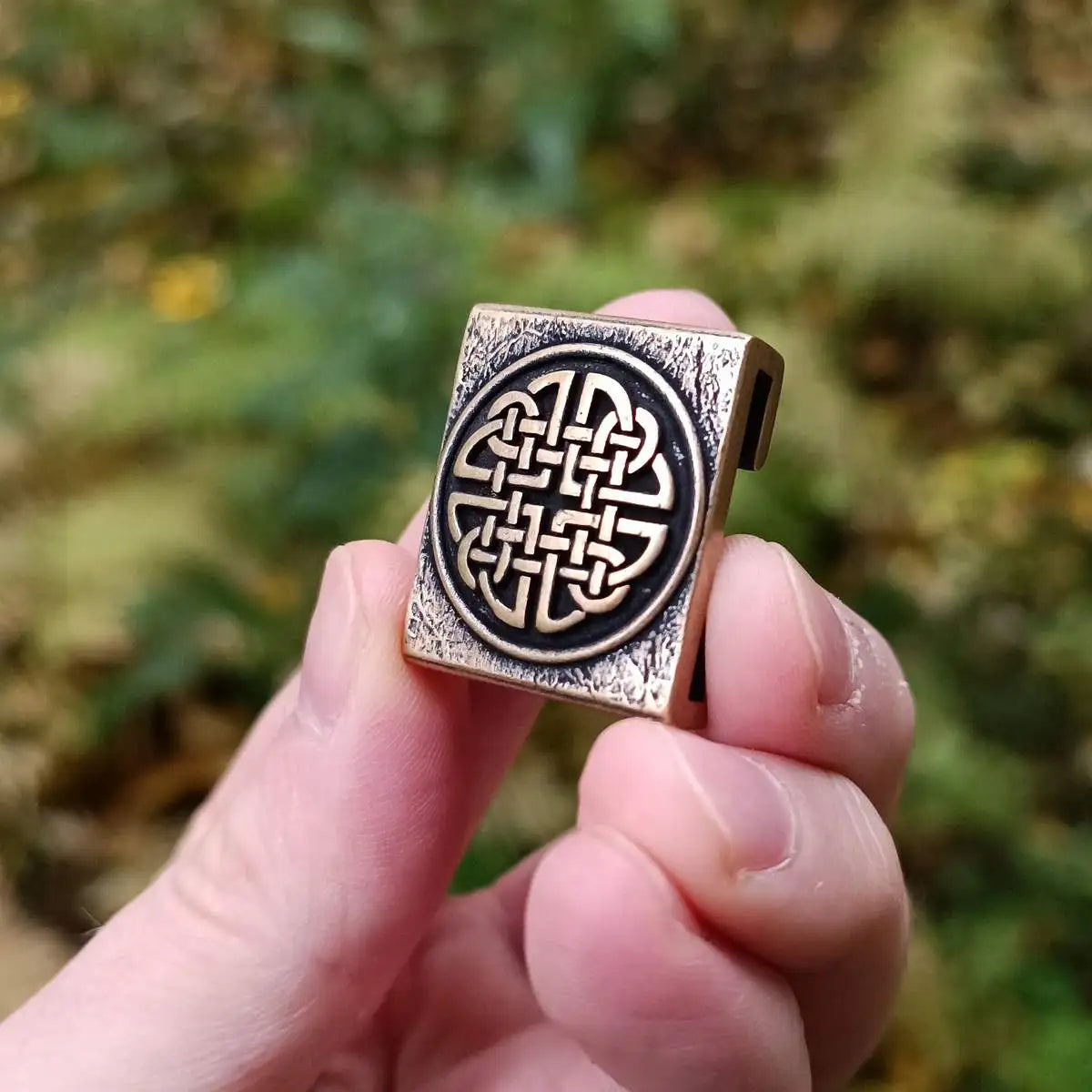 Dara knot Molle clip