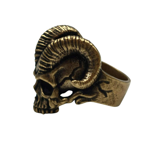 Demon horns skull ring