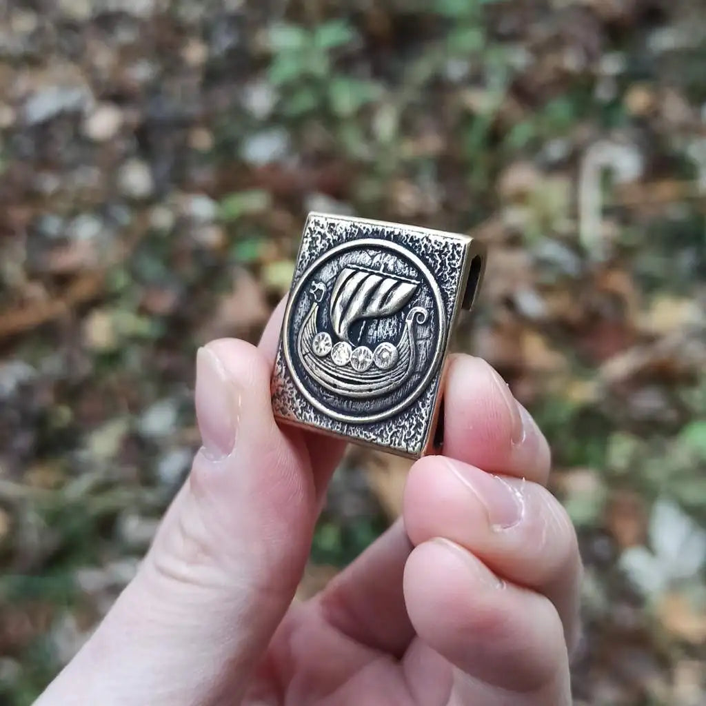 Drakkar viking ship Molle clip