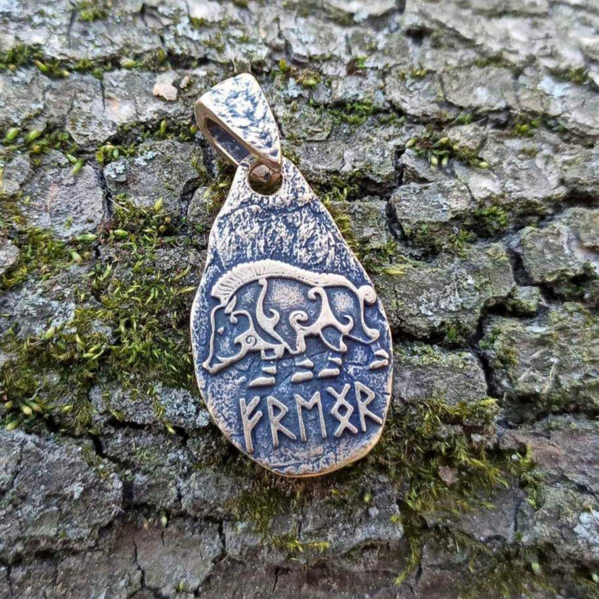 Freyr boar rune pendant