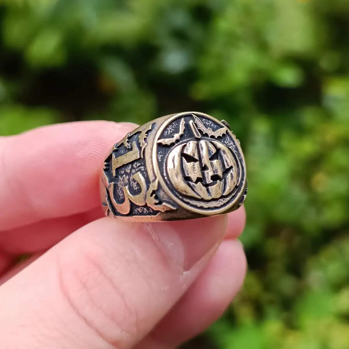 Halloween pumpkin ring