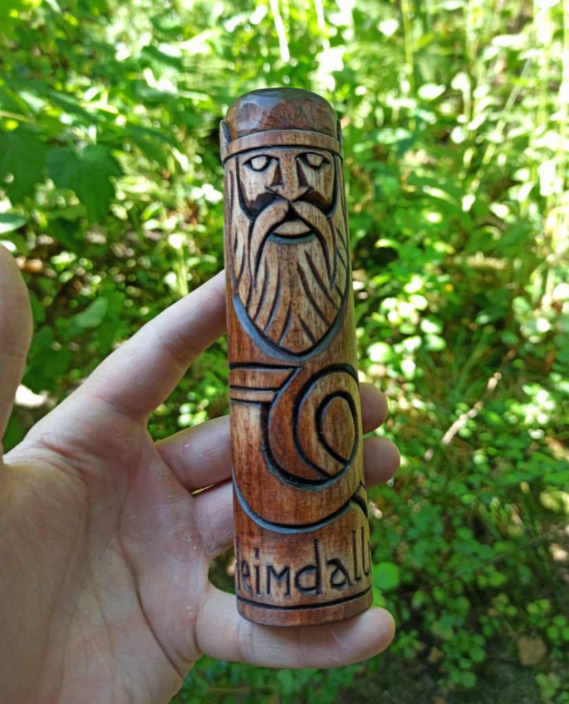 Heimdall wooden statue