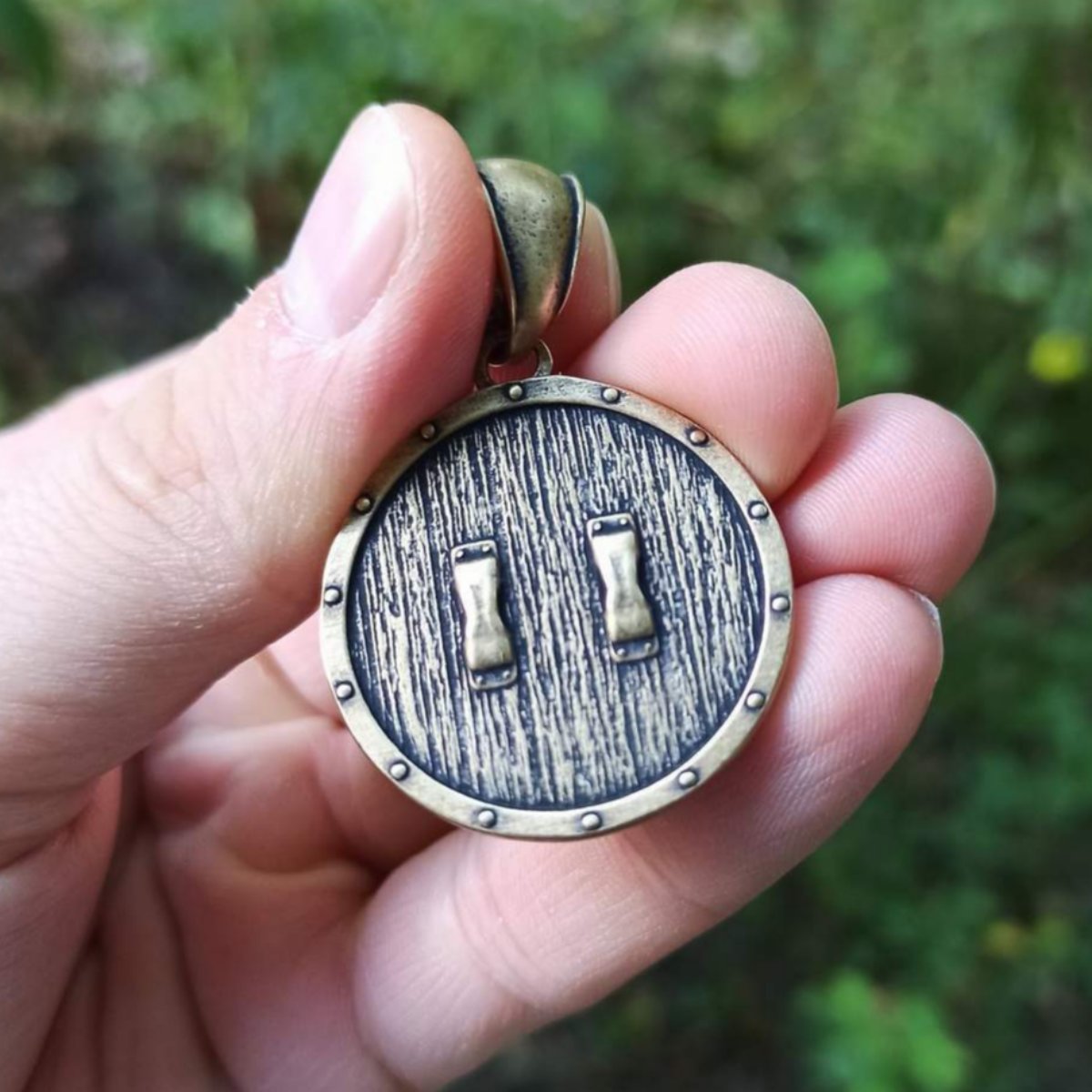 Helm of Awe on Viking shield pendant