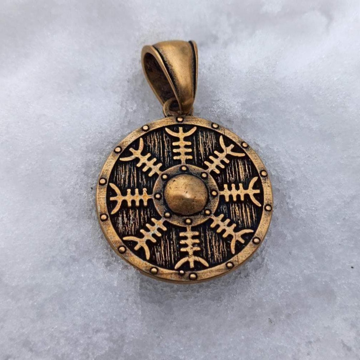Helm of Awe on Viking shield pendant