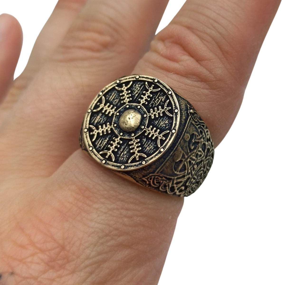 Viking shield Aegishjalmur ring