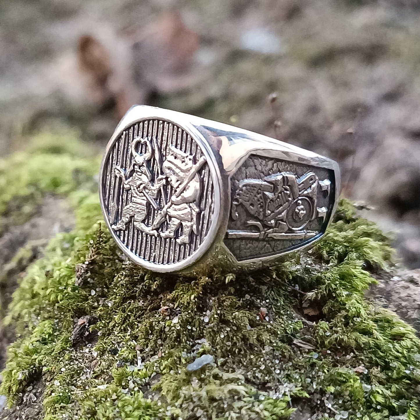 Torslunda dancer silver ring   
