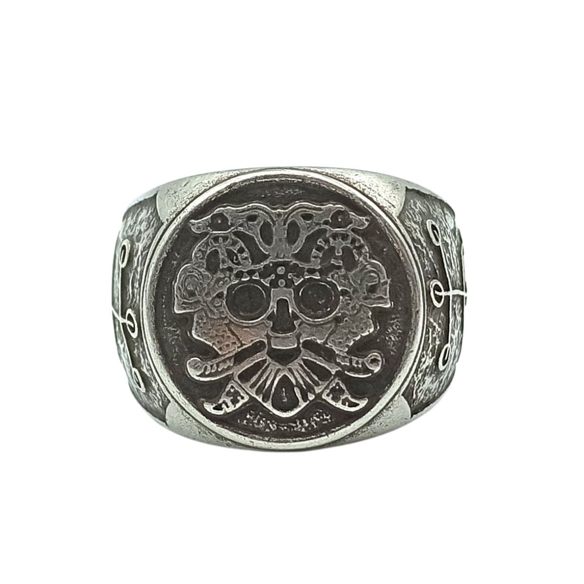 Loki mask ring